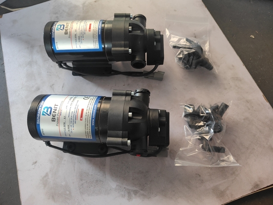 Pompa d'acqua da 24 V 2.3GPM 8.7E/min 4891252 4700383697 Ricambi per rulli stradali Pompa compattatore 1.4GPM-5.3LMIN