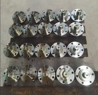 P8820DL Pezzi di ricambio per pavimentatori di asfalto trasportatore a spirale albero intermedio separatore rotante albero intermedio VOE12766358