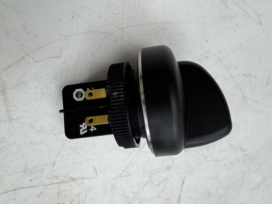W195 W200 W205 Interruttore Pulsante 2470410 Manopola Pulsante On/Off per Parti di Fresatrici Stradali