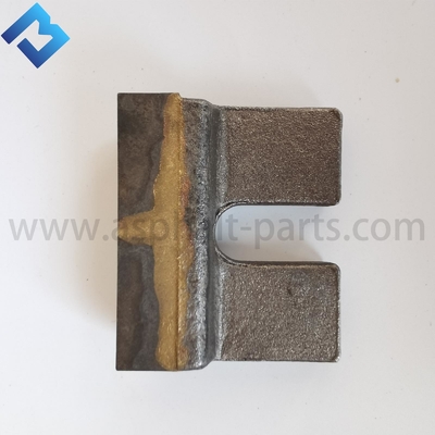 Pulizia delle lame della ruspa spianatrice FB50 della fresatrice di BM2000C Bomag 350100001