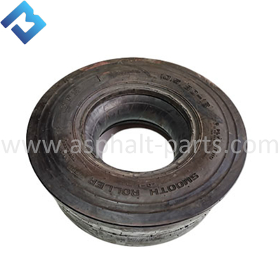 I pezzi di ricambio BW131AC del rullo compressore di Bomag lisciano le ruote di gomma su misura