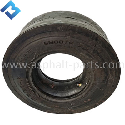 I pezzi di ricambio BW131AC del rullo compressore di Bomag lisciano le ruote di gomma su misura