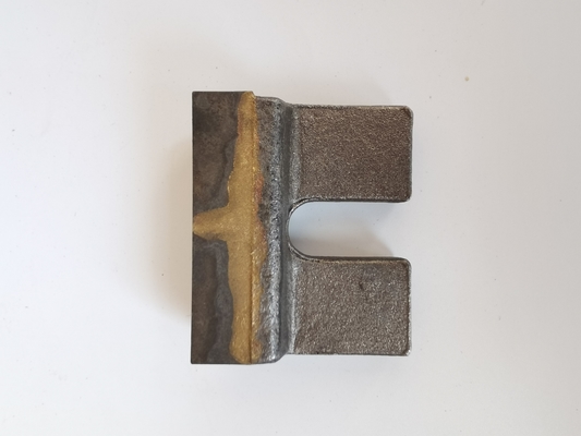 Pulizia delle lame della ruspa spianatrice FB50 della fresatrice di BM2000C Bomag 350100001